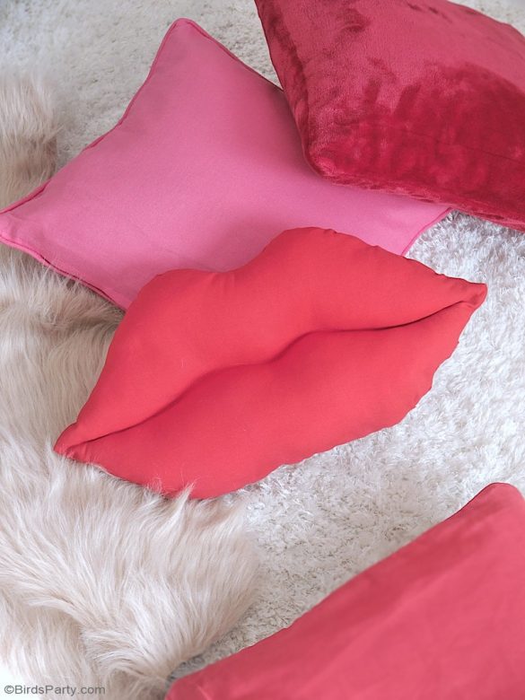 Lips Pillow DIY with FREE Pattern