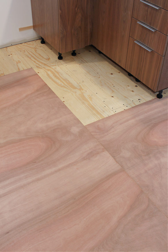 How to Install Plywood Underlayment for Vinyl Flooring