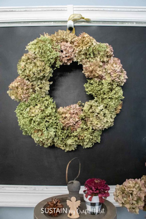 DIY Dried Hydrangea Wreath