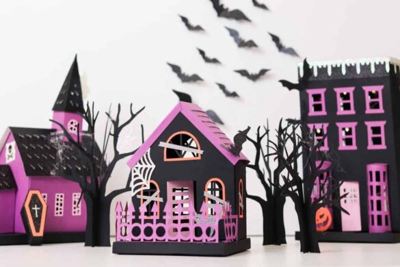 Spooky Halloween Paper House
