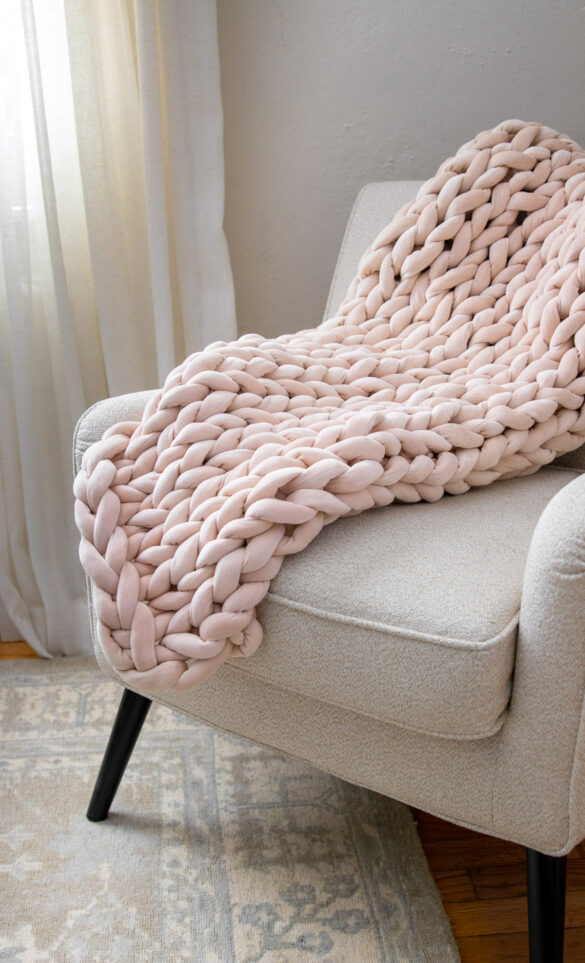 Make Your Own Inexpensive, Hygge Arm Knit Blanket