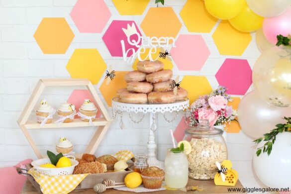 How to Plan A Bee-utiful Bee Themed Party