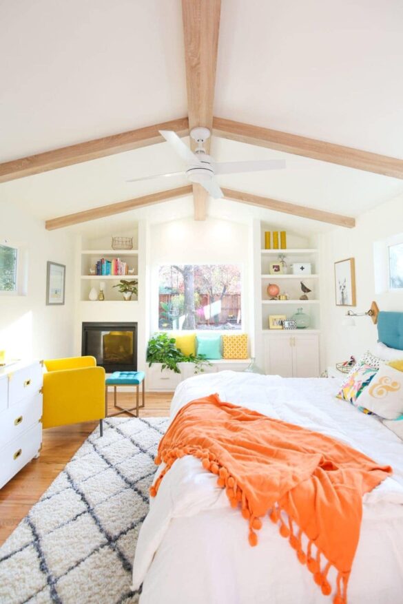 Airy and Colorful Primary Bedroom Decor Ideas