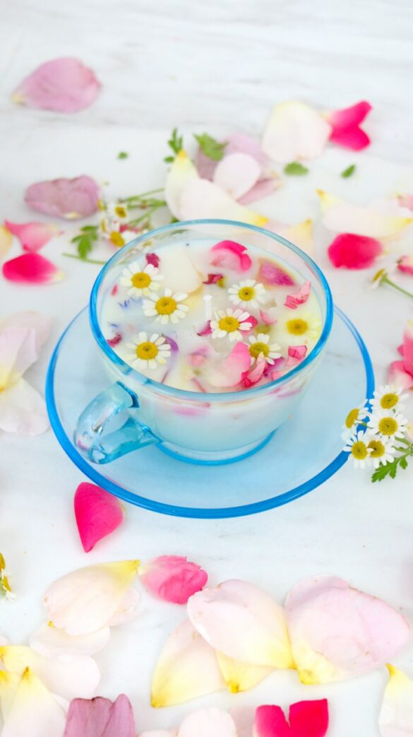 DIY Flower Petal Tea Cup Candle